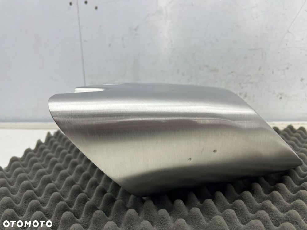 Wydech Macan I 95b LIFT 21r.- NOWA prawa tylna końcówka tłumika nasadka oryginalna prawy tył - 5