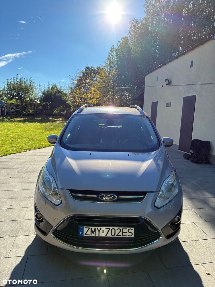 Ford Grand C-MAX - 11