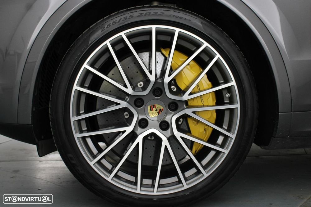 Porsche Cayenne Coupé Turbo S E-Hybrid - 47