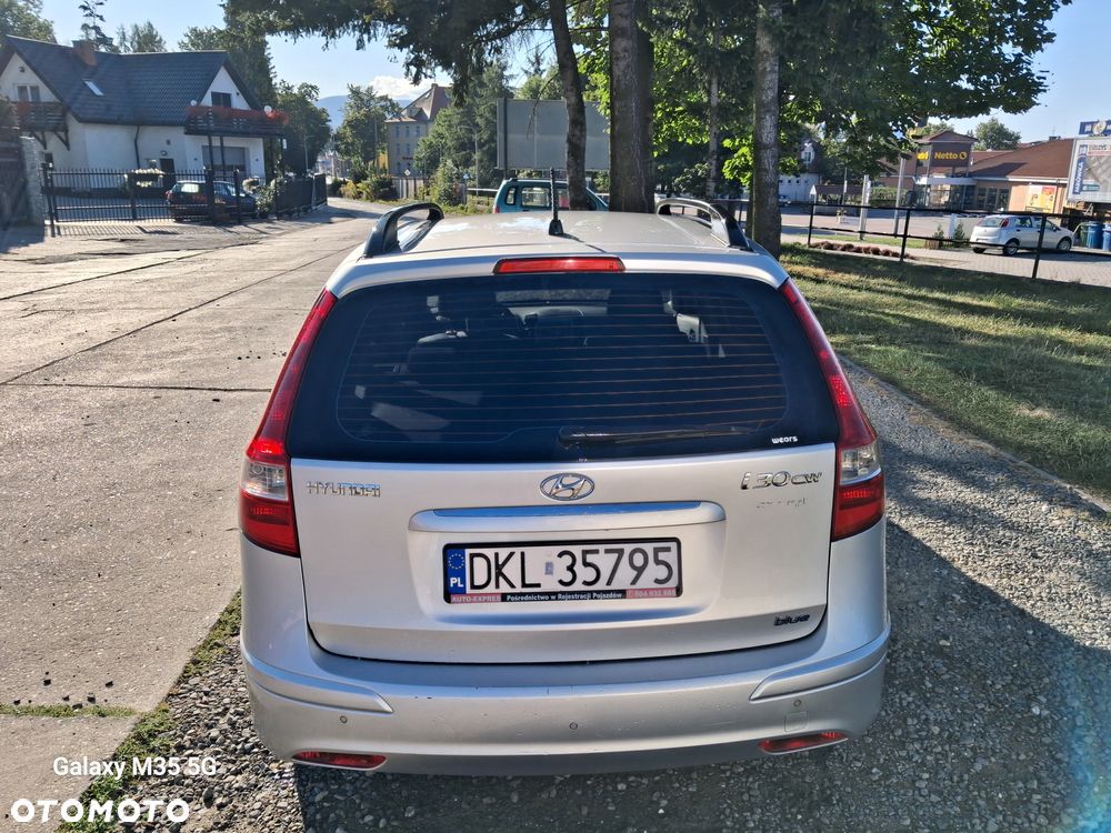 Hyundai i30 1.6 CRDi Base - 9