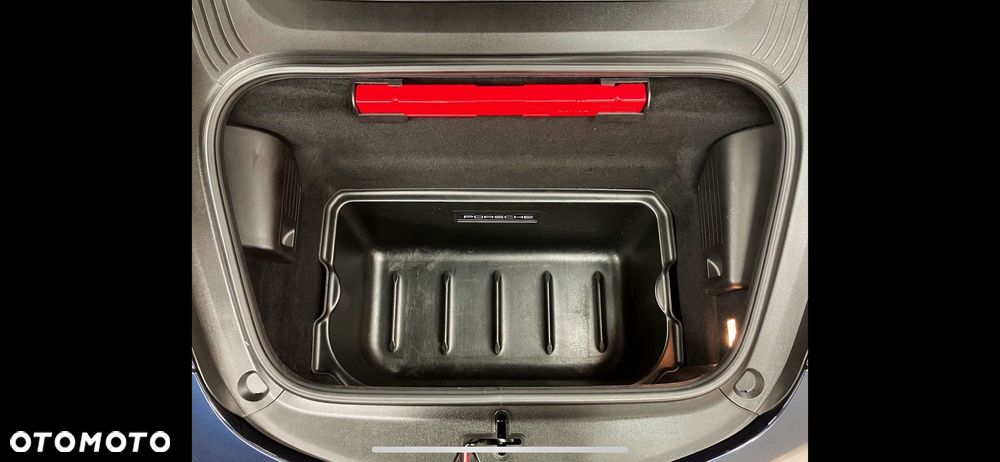 Porsche 911 Carrera 4S PDK - 27