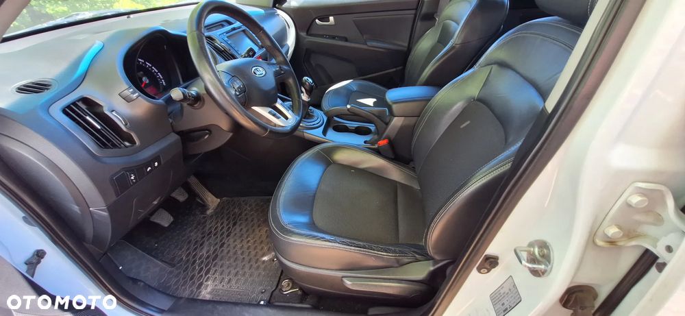 Kia Sportage 2.0 CRDI 2WD Spirit - 7