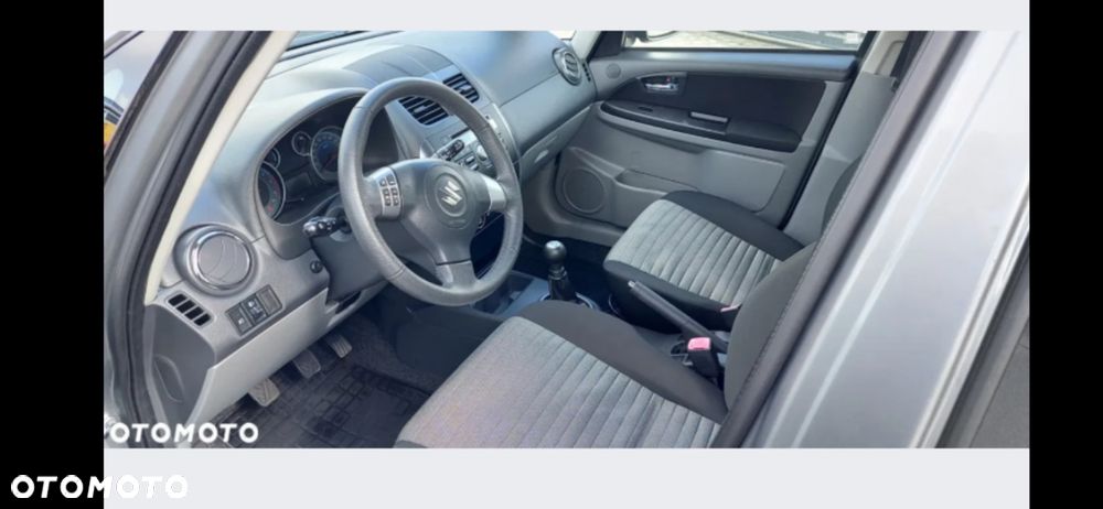 Suzuki SX4 1.6 Comfort - 3