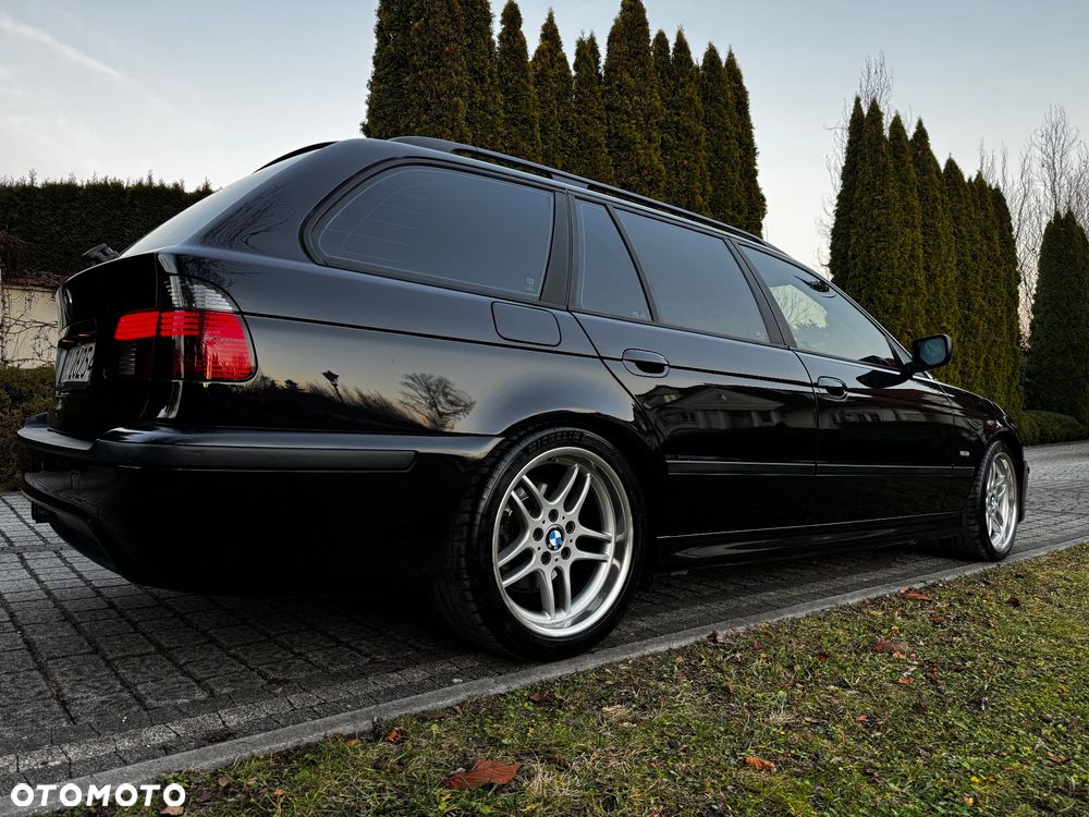 BMW Seria 5 530d Touring Edition Sport - 8