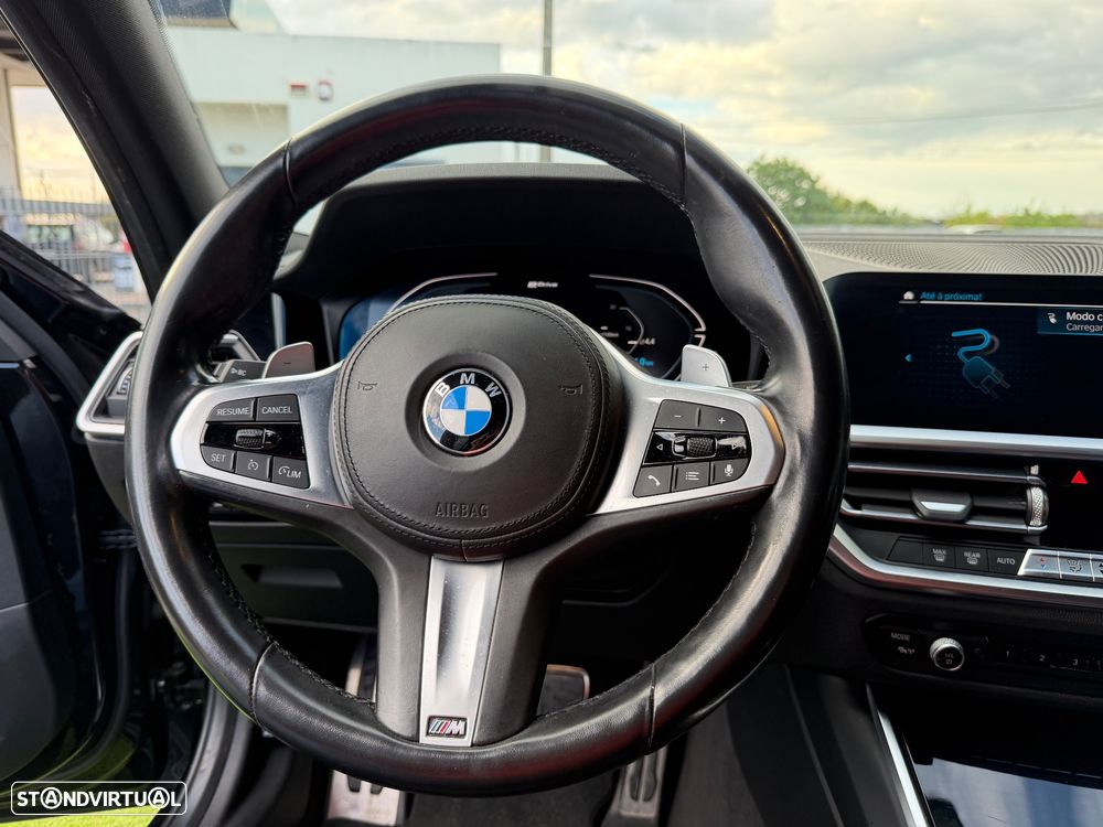 BMW 330 e Pack Desportivo M Auto - 15