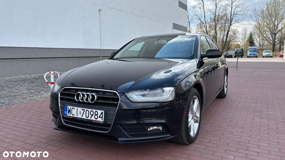 Audi A4 Avant - 4
