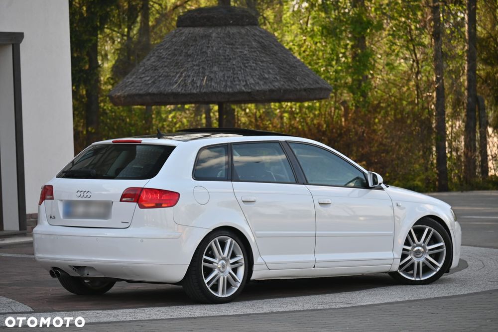 Audi A3 Sportback 2.0 TDI DPF quattro Attraction - 14