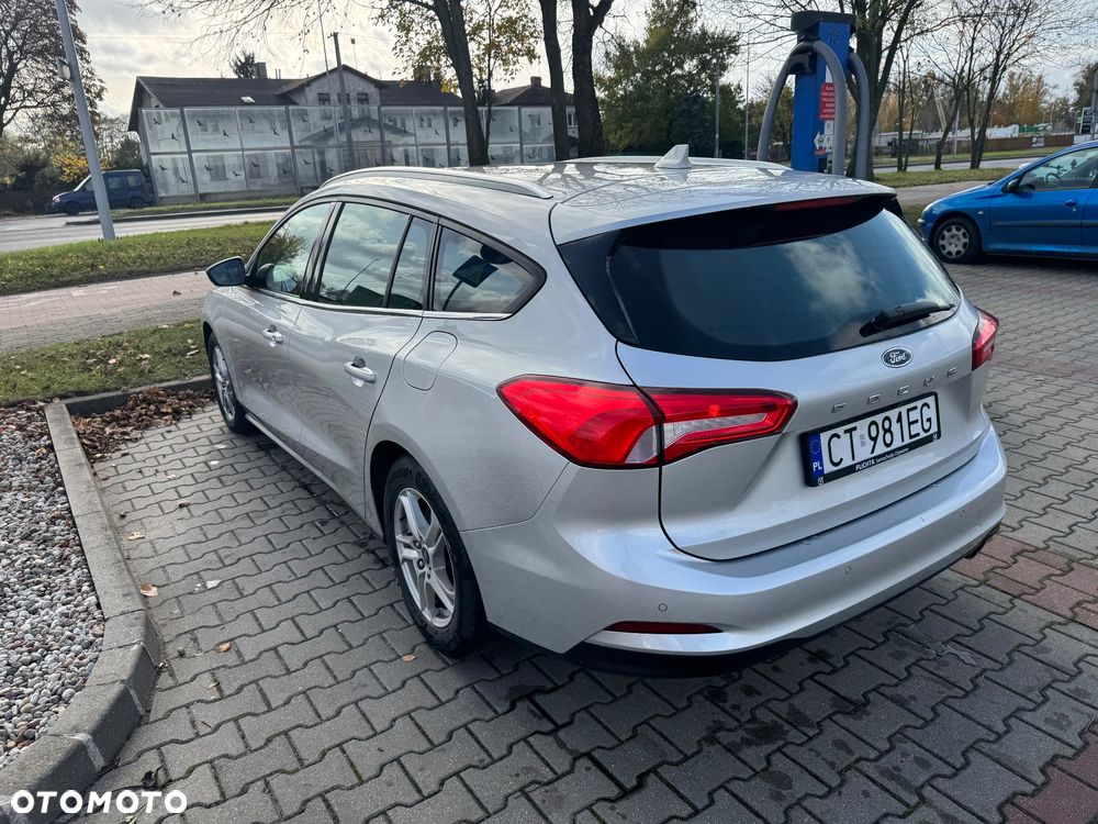Ford Focus 1.5 TDCi DPF Start-Stopp-System COOL&CONNECT - 8