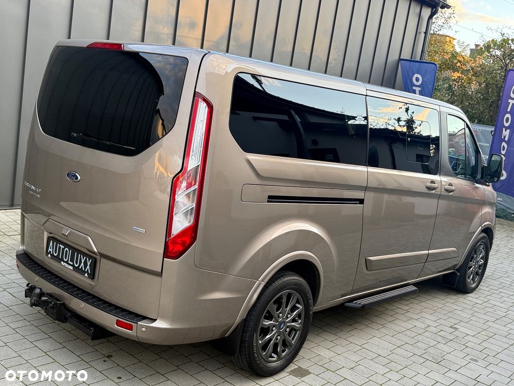 Ford Tourneo Custom - 7
