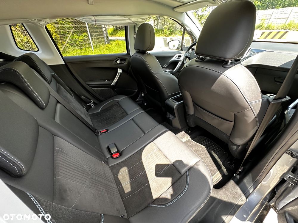Peugeot 2008 BlueHDi FAP 120 STOP & START Crossway - 19