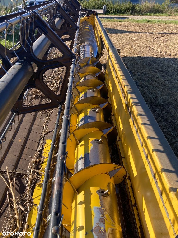 New Holland CX 880 - 15