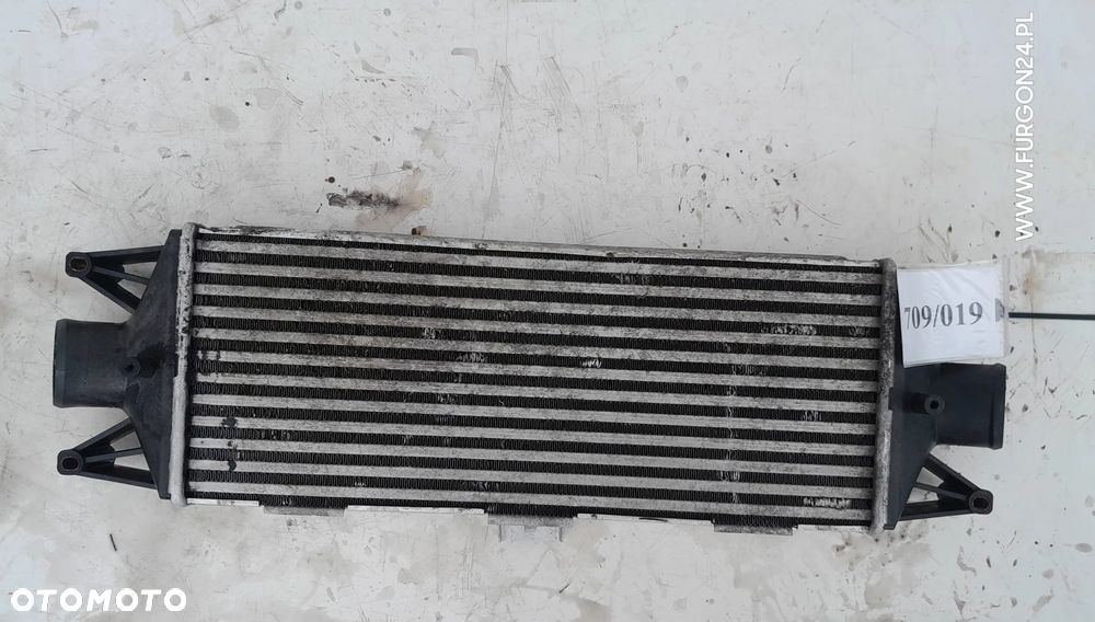 CHŁODNICA POWIETRZA INTERCOOLER IVECO DAILY 06- 709/019 - 1