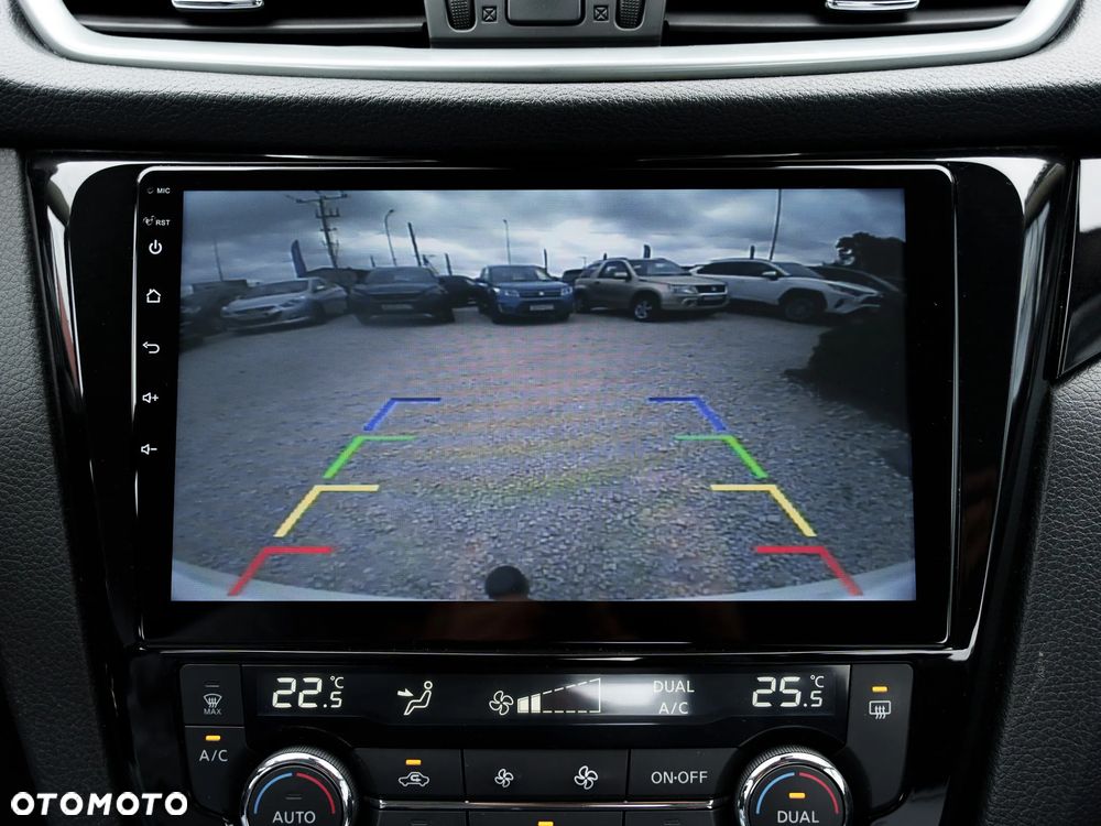 Nissan Qashqai 1.5 dCi N-Connecta - 23