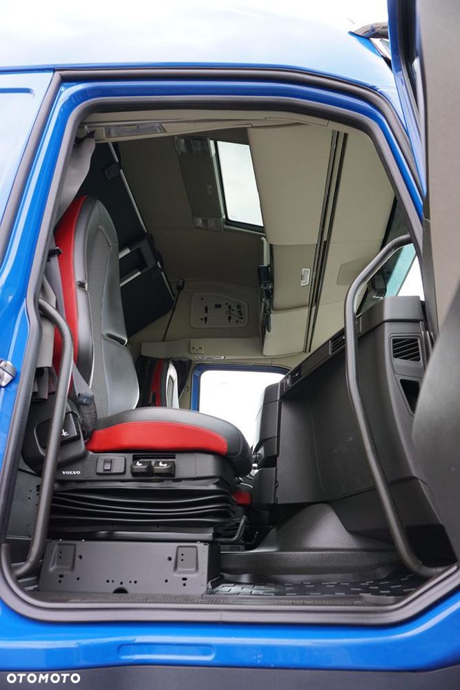 Volvo FH / 500 / E 6 / ACC / 6 X 4 / I - COOL / OŚ PODNOSZONA - 8
