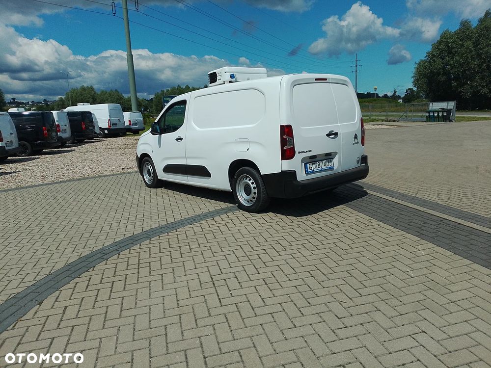 Toyota Proace Berlingo Partner Combo Doblo L2 Izoterma Chłodnia 230V Salon PL 3 osoby 2 EUPal 2,5 DMC - 4