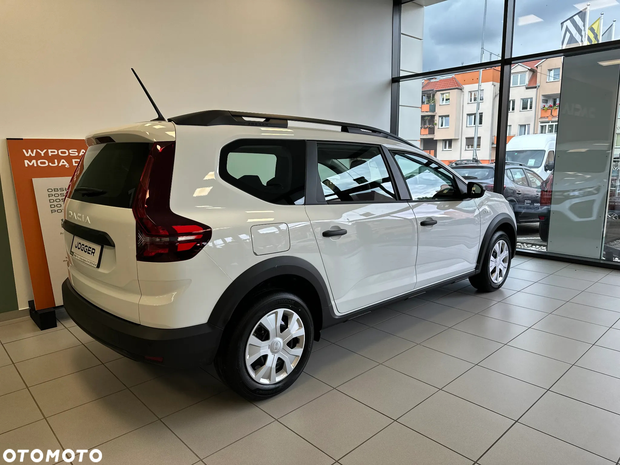 Dacia Jogger 1.0 TCe Essential - 2