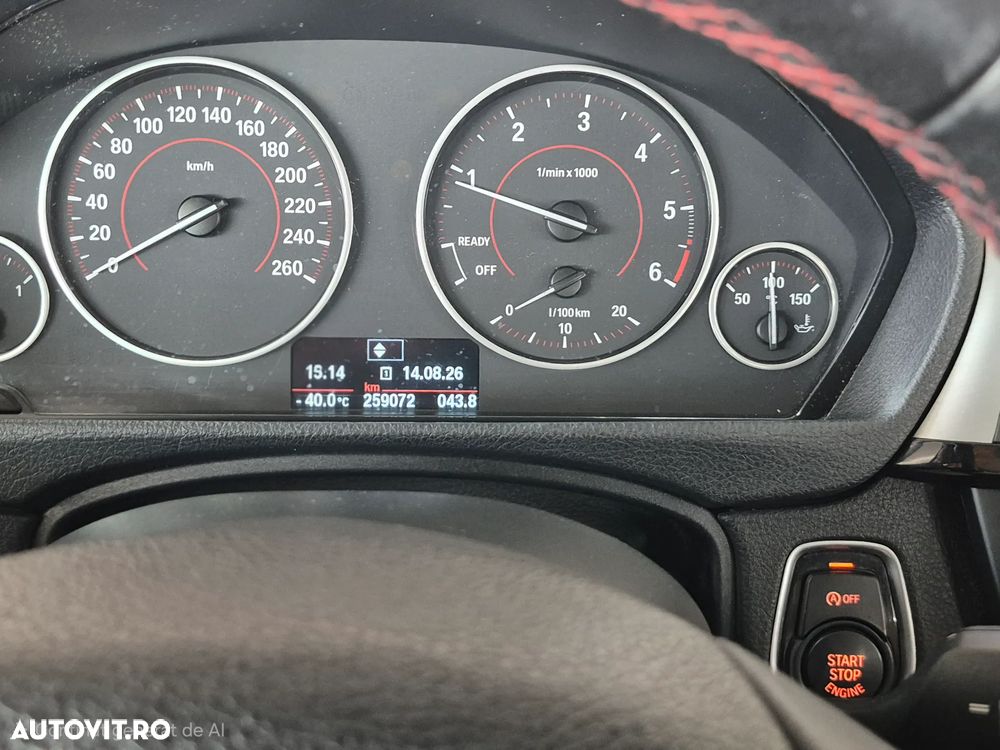 BMW Seria 3 318d Sport Line - 24