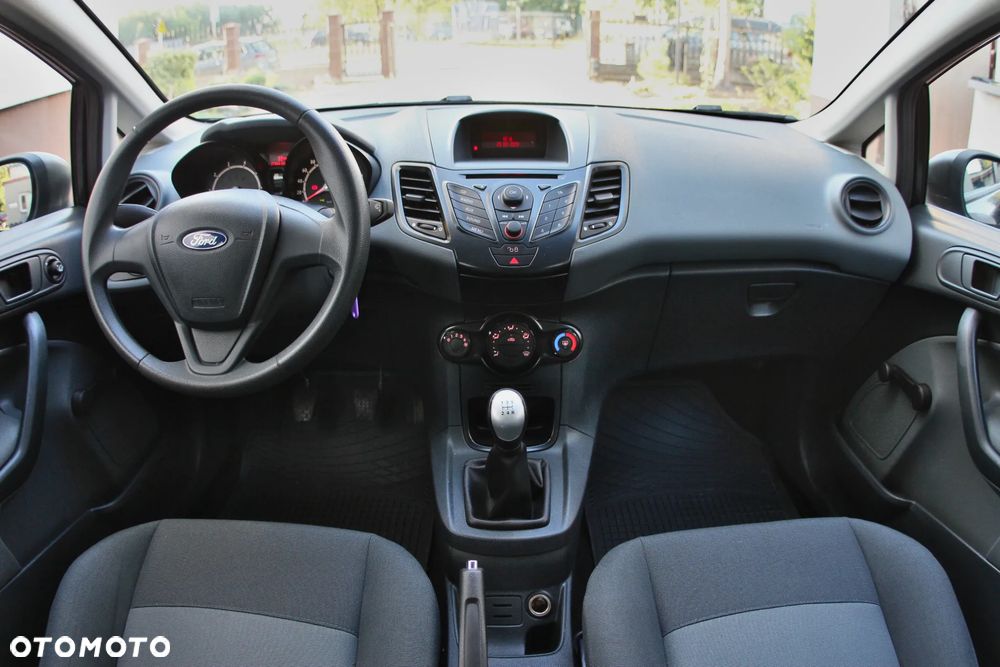 Ford Fiesta - 5