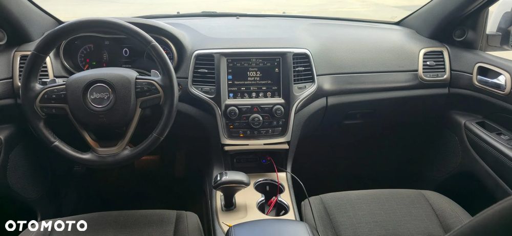 Jeep Grand Cherokee 3.6 V6 Laredo - 10