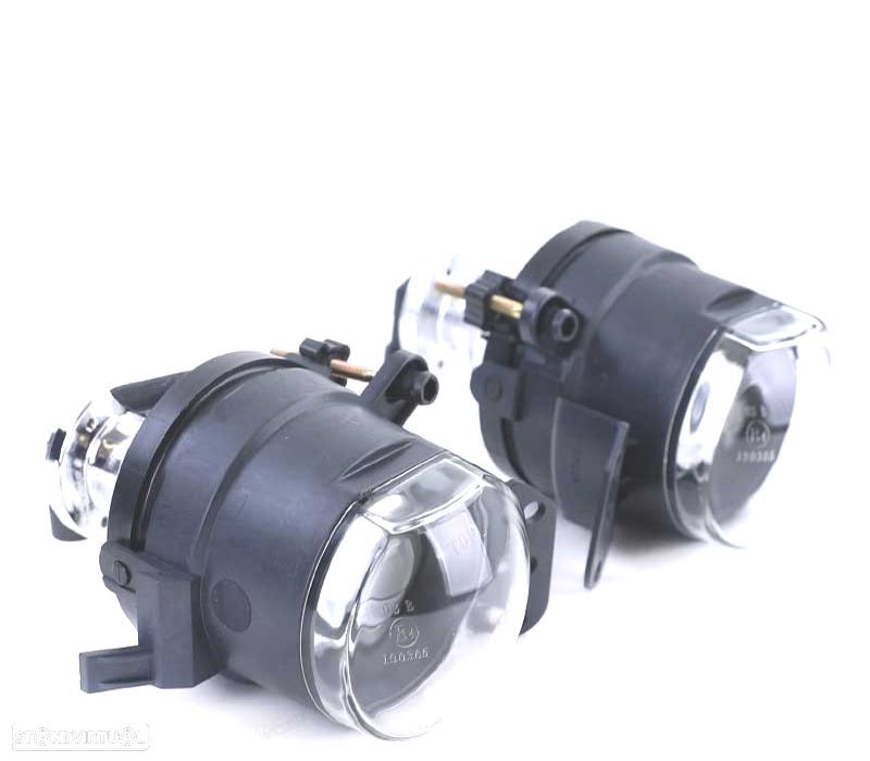 FARÓIS NEVOEIRO COM PROJECTOR PÁRA-CHOQUES BMW TIPO M - 3