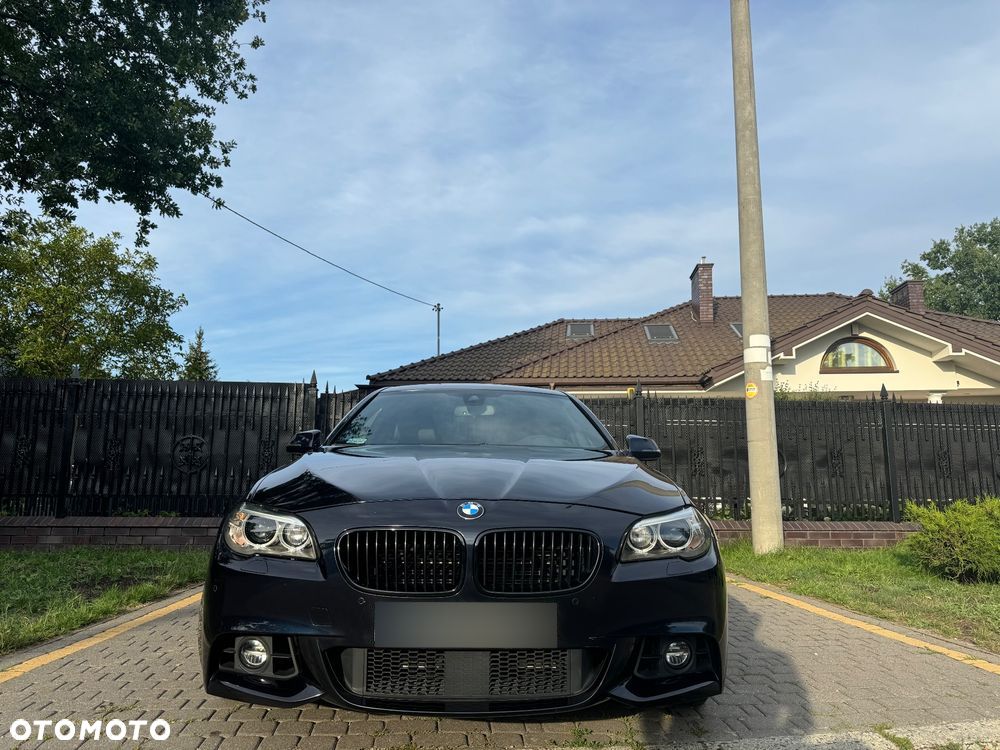 BMW Seria 5 550i - 3