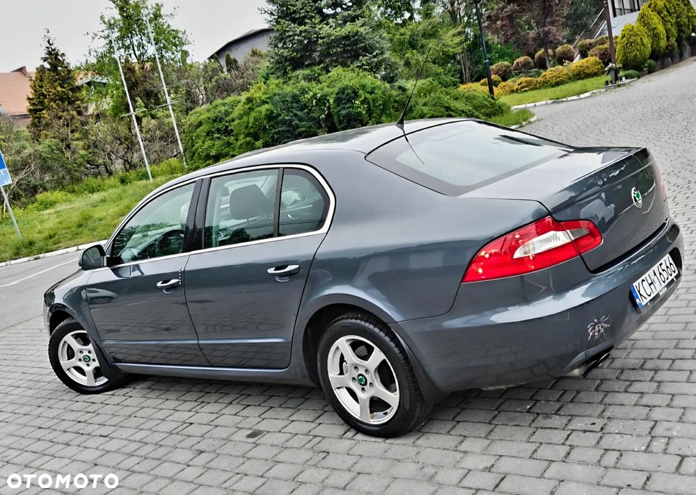 Skoda Superb - 4