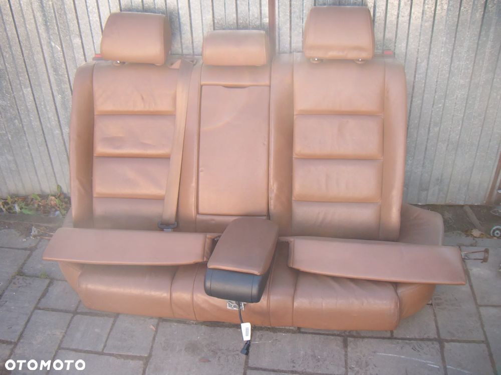 audi a6 c6  kombi komplet skórzanych foteli z boczkami - 4
