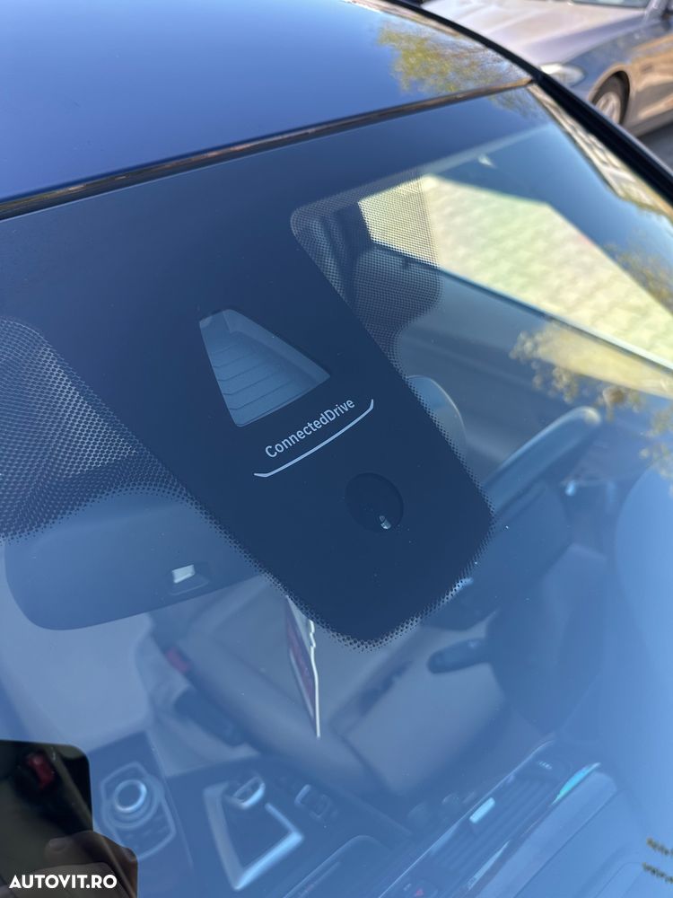 BMW Seria 3 320i Aut. Luxury Line - 19