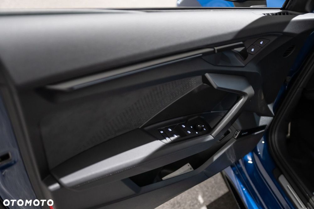 Audi RS3 Sportback - 14