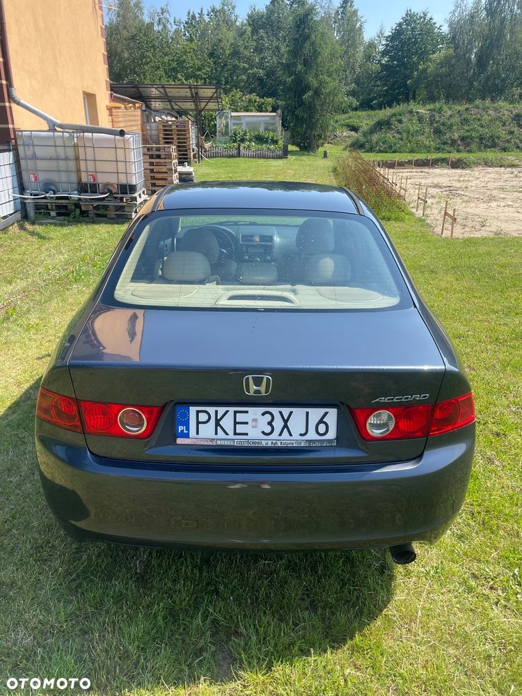 Honda Accord 2.0 Executive - 2