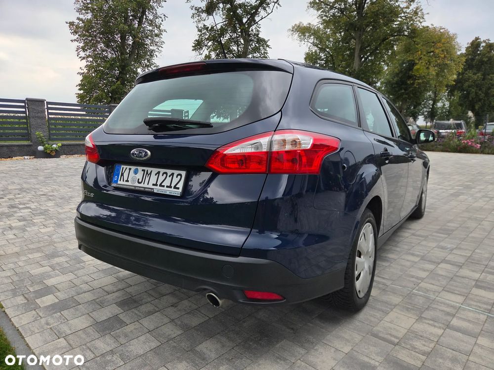 Ford Focus - 11