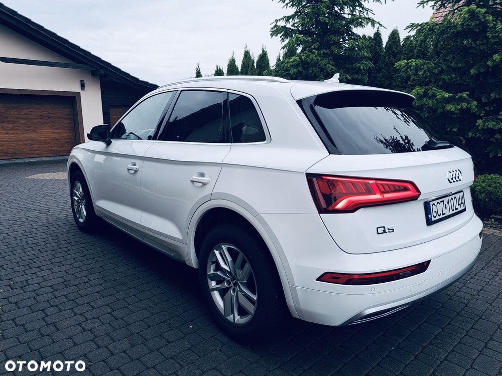 Audi Q5 2018 photo 2