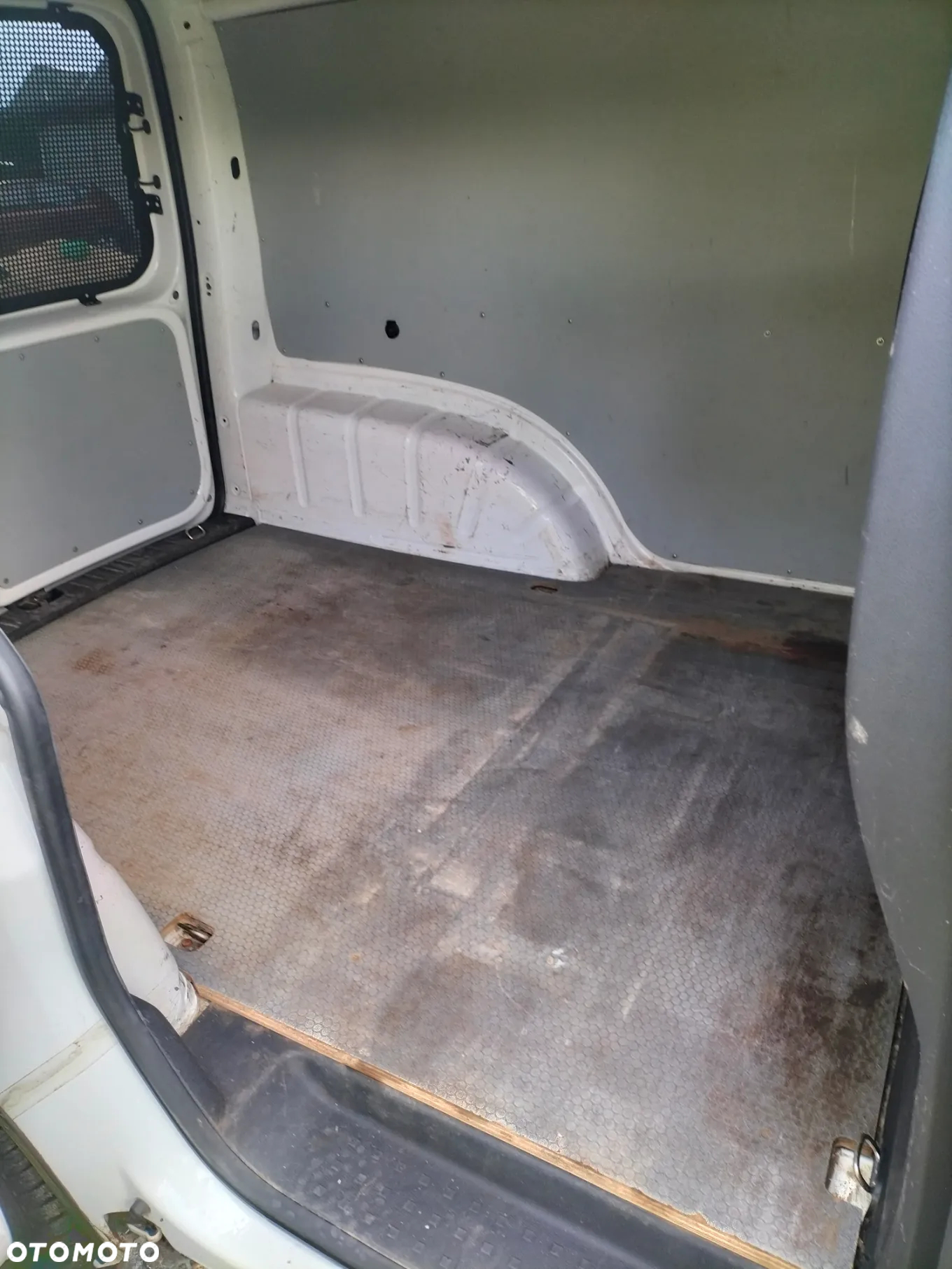 Volkswagen Caddy 2.0 TDI - 4