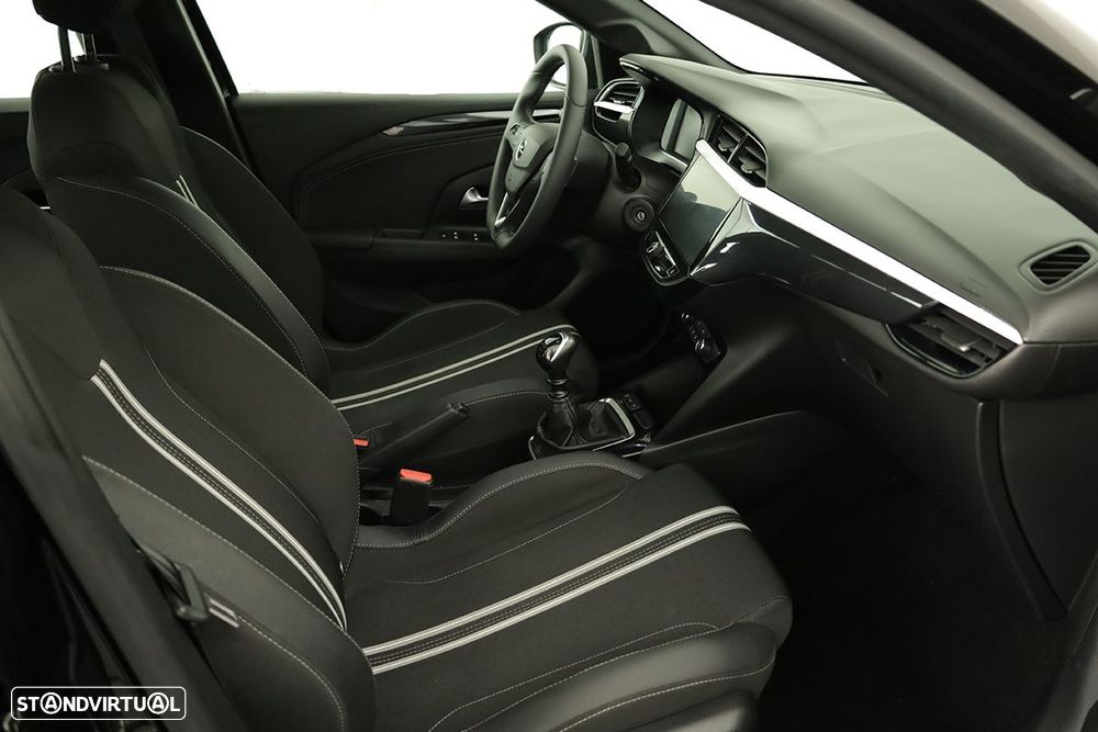 Opel Corsa 1.2 T GS - 19