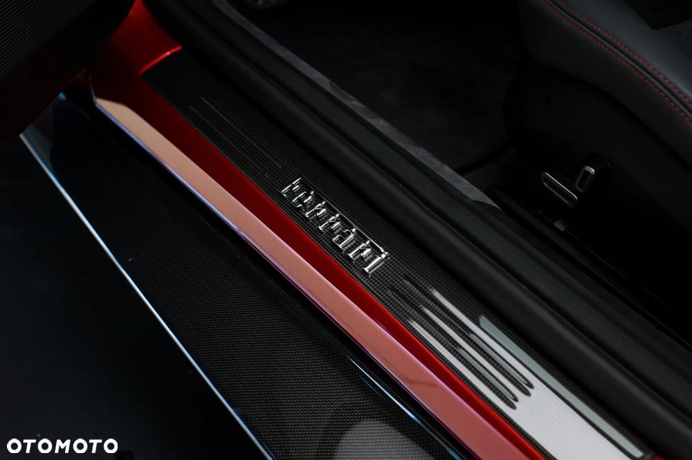 Ferrari Amalfi - 20