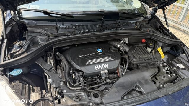 BMW Seria 2 218d Sport Line - 4