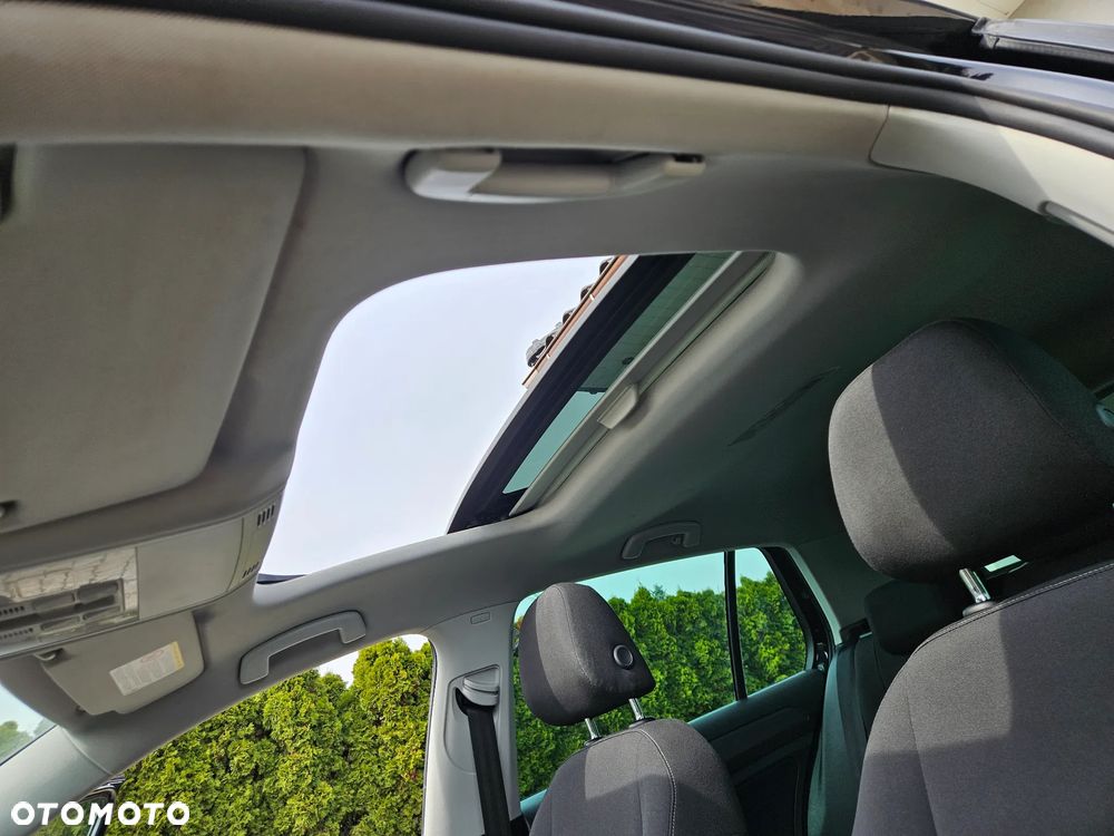 Volkswagen Golf 1.6 TDI BlueMotion Technology Comfortline - 14