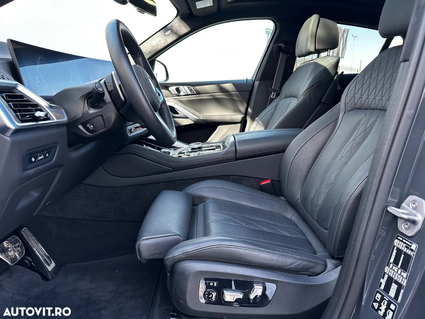 BMW X6 xDrive40i AT MHEV - 13