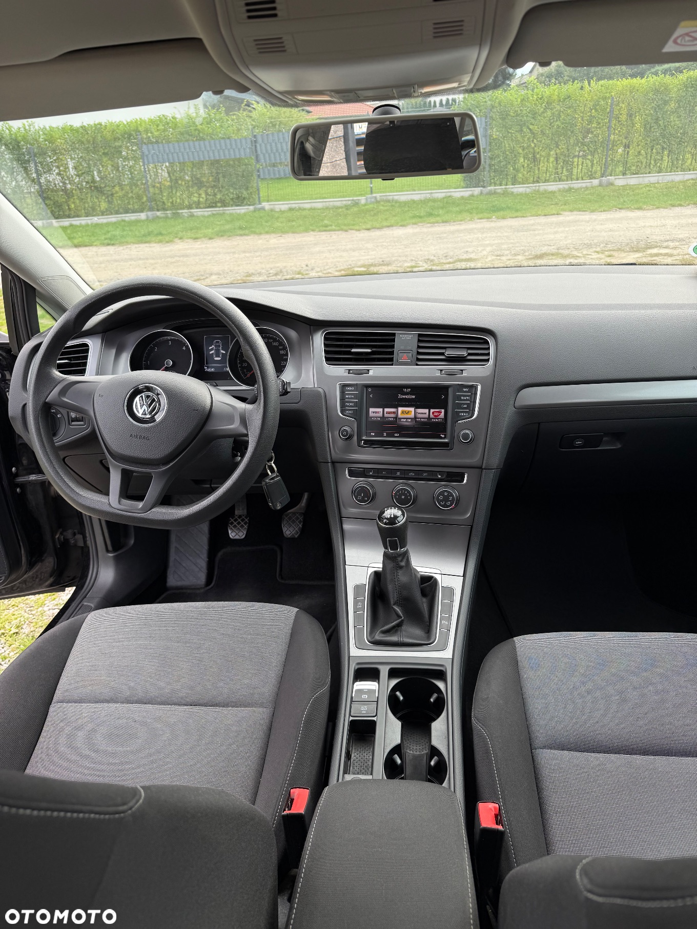 Volkswagen Golf - 14