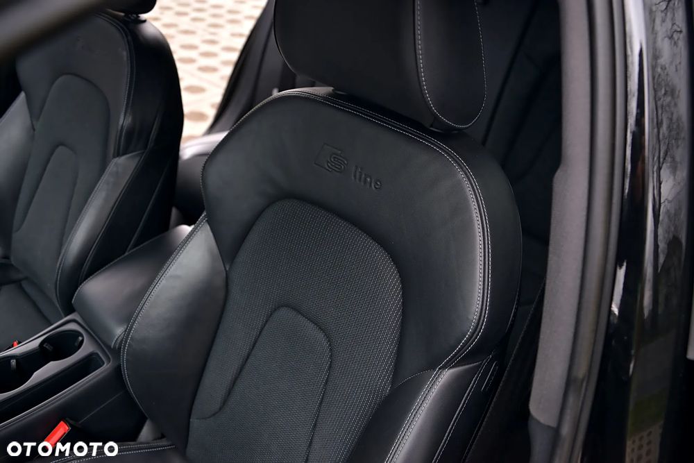 Audi A4 Avant 2.0 TDI DPF S line Sportpaket - 29