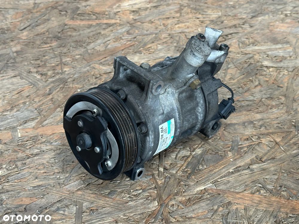 SPRĘŻARKA KLIMATYZACJI VW TIGUAN 2.0 TDI CBA 5B0820803 - 1