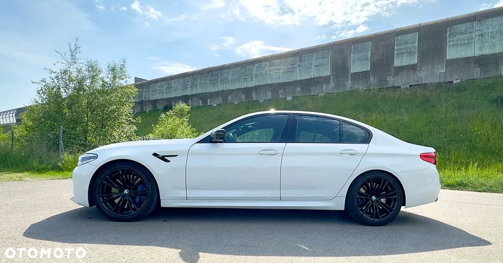 BMW M5 - 5