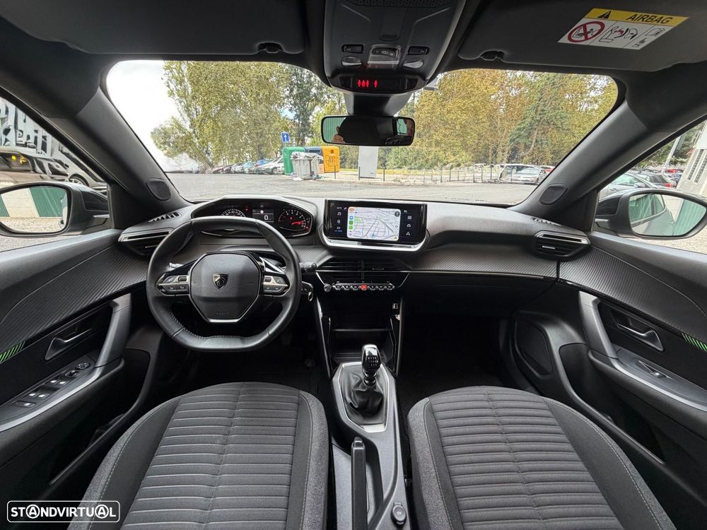 Peugeot 2008 1.2 PureTech Active - 21