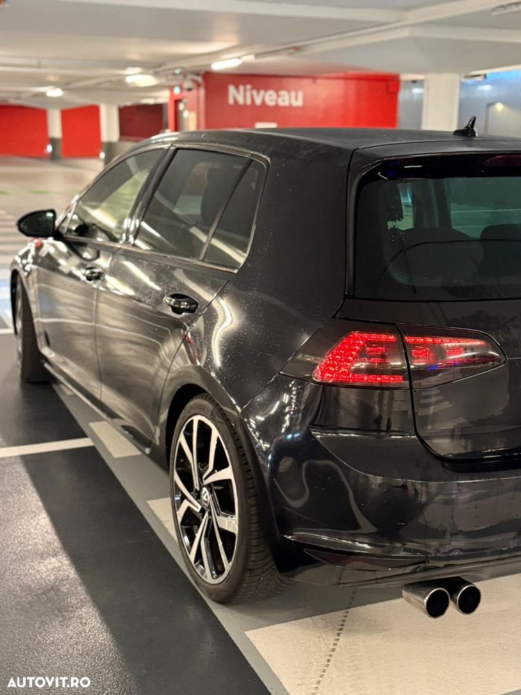 Volkswagen Golf 2.0 TDI BlueMotion Technology DSG Edition - 3