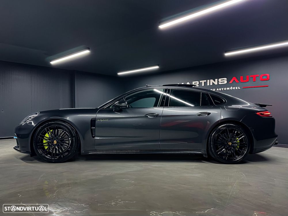Porsche Panamera - 6