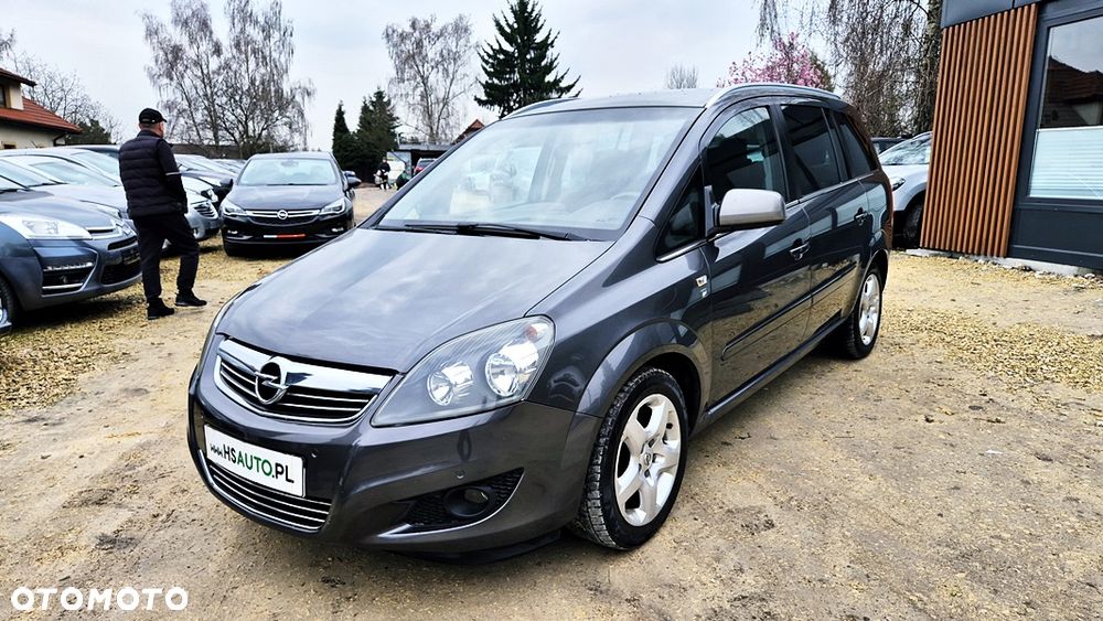 Opel Zafira 1.8 Cosmo EU5 - 26