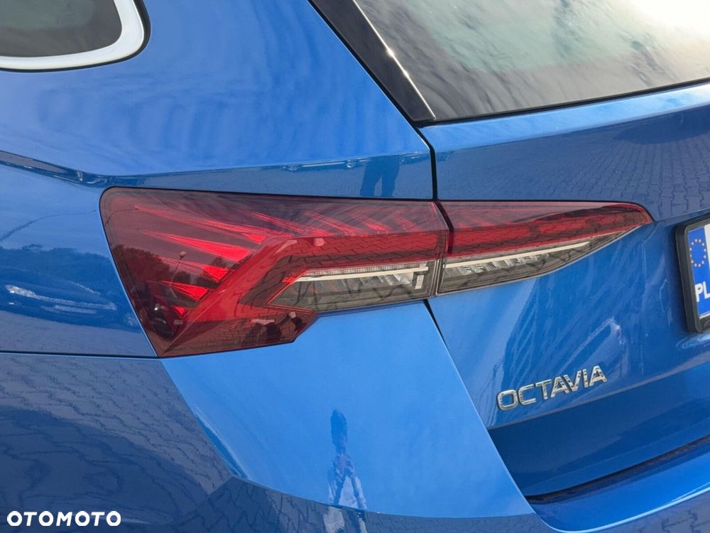 Skoda Octavia 1.5 TSI mHEV Selection DSG - 37