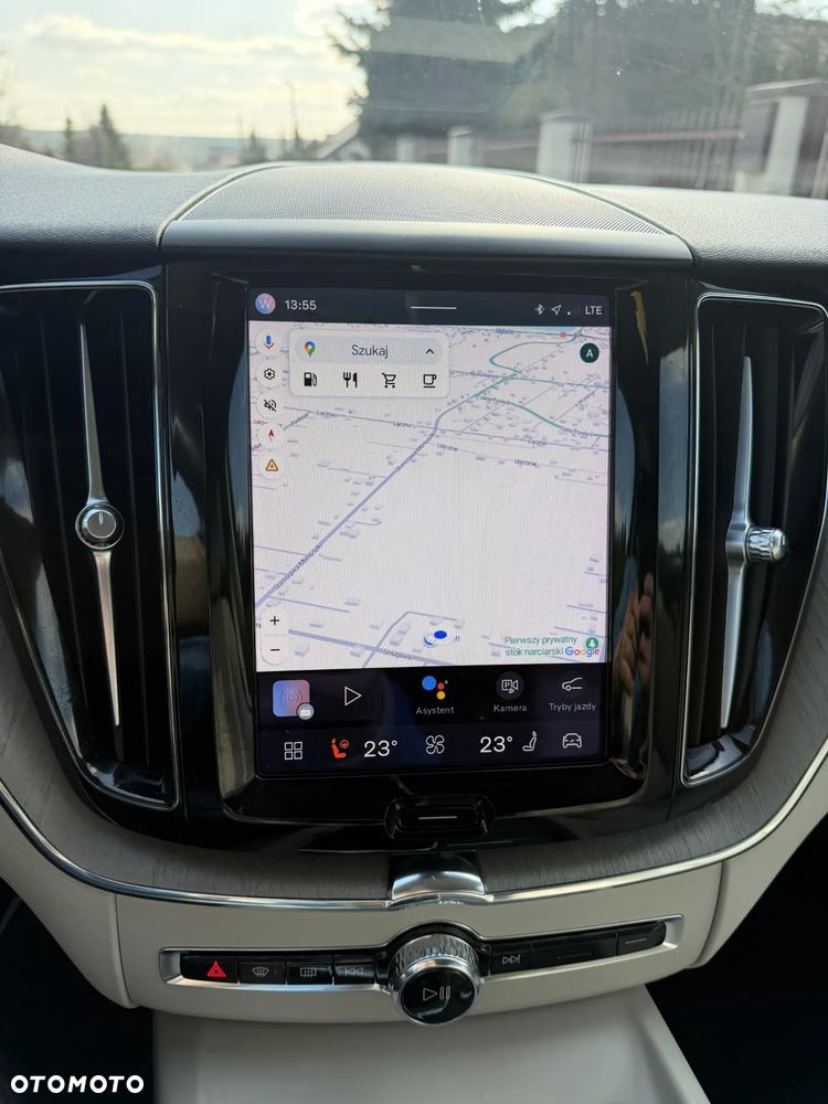 Volvo XC 60 B4 D Core - 11