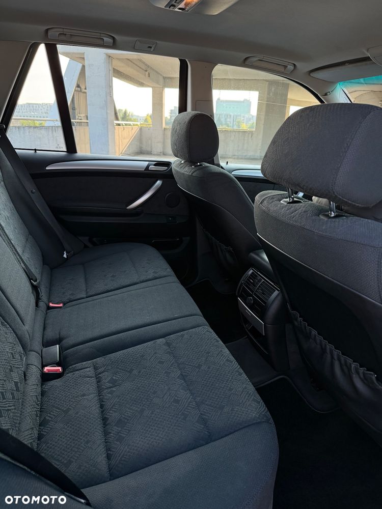 BMW X5 3.0 i - 17