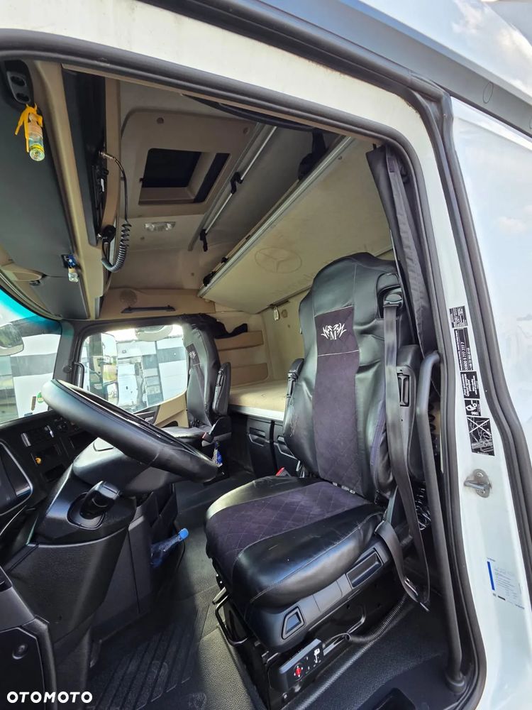 Mercedes-Benz Actros 1845 - 9